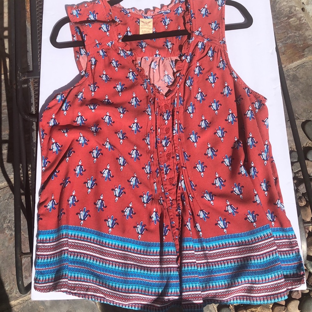 Faded glory red top